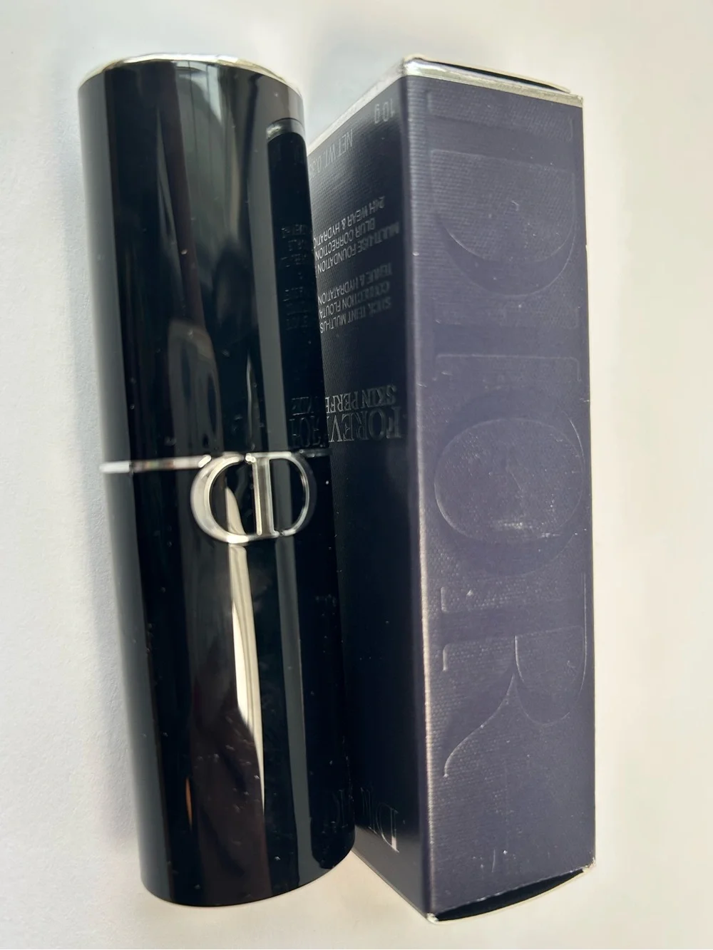 Dior •brand new